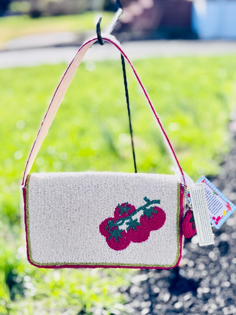 Heirloom Tomato Beaded Shoulder Bag - Cream with Tomato Bag Charm - Picture 4 of 13
